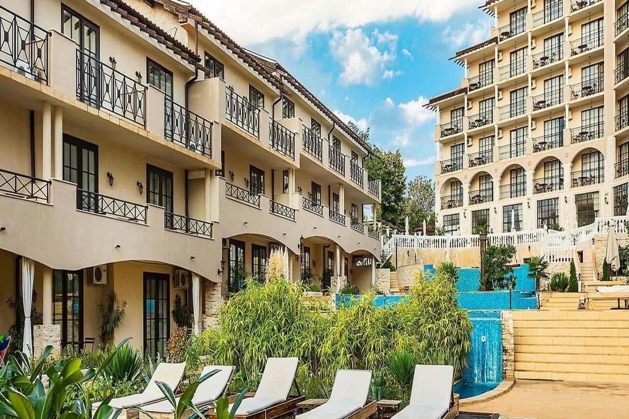 אובזור The Cliff Beach Apartments מראה חיצוני תמונה