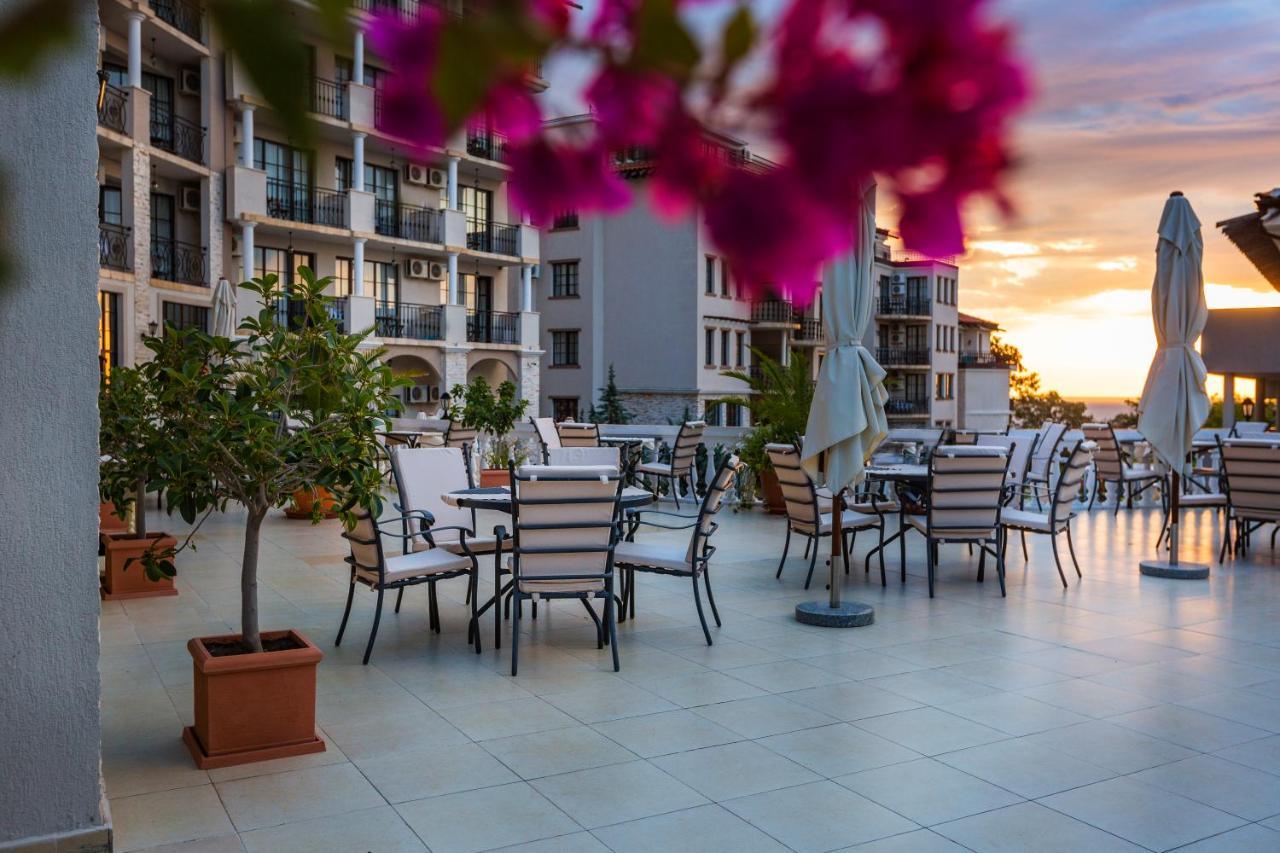 אובזור The Cliff Beach Apartments מראה חיצוני תמונה