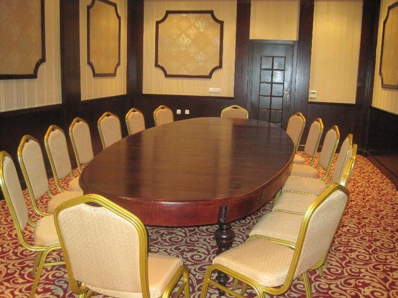 אובזור The Cliff Beach Apartments מראה חיצוני תמונה