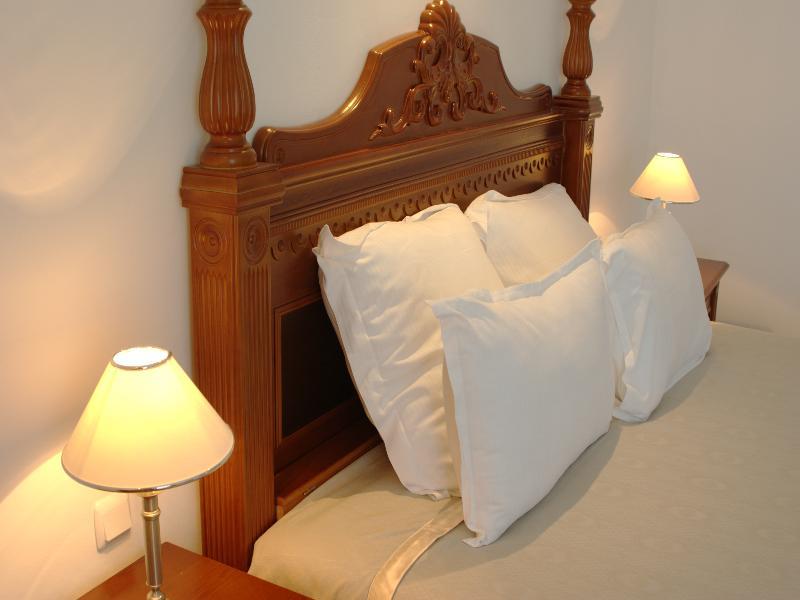 אובזור The Cliff Beach Apartments מראה חיצוני תמונה