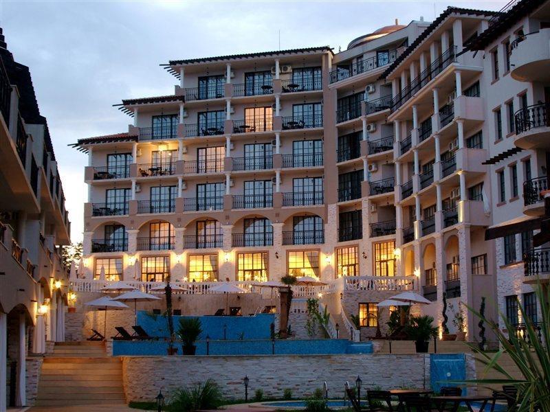אובזור The Cliff Beach Apartments מראה חיצוני תמונה