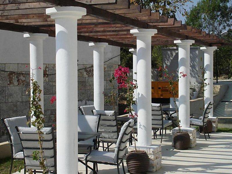 אובזור The Cliff Beach Apartments מראה חיצוני תמונה