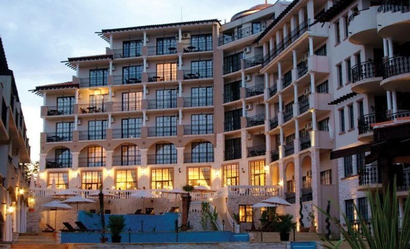 אובזור The Cliff Beach Apartments מראה חיצוני תמונה