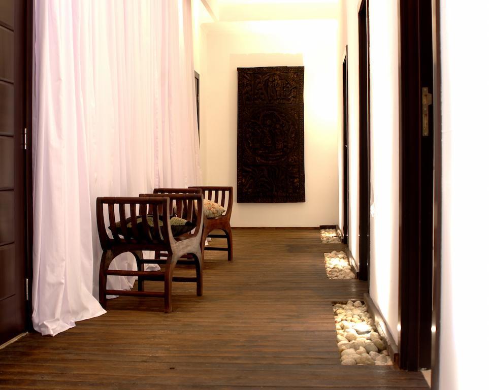 אובזור The Cliff Beach Apartments מראה חיצוני תמונה