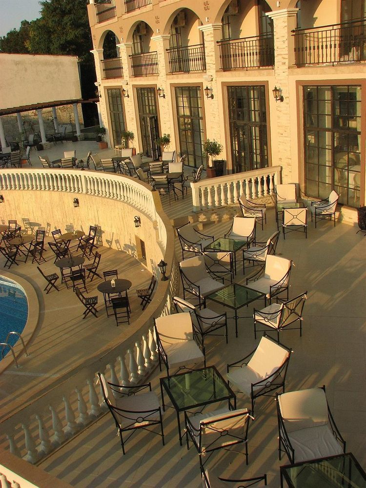 אובזור The Cliff Beach Apartments מראה חיצוני תמונה