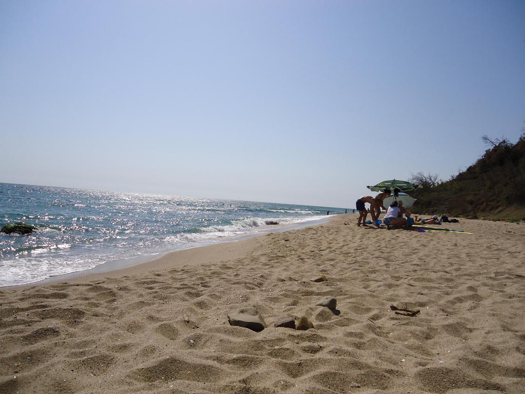 אובזור The Cliff Beach Apartments מראה חיצוני תמונה